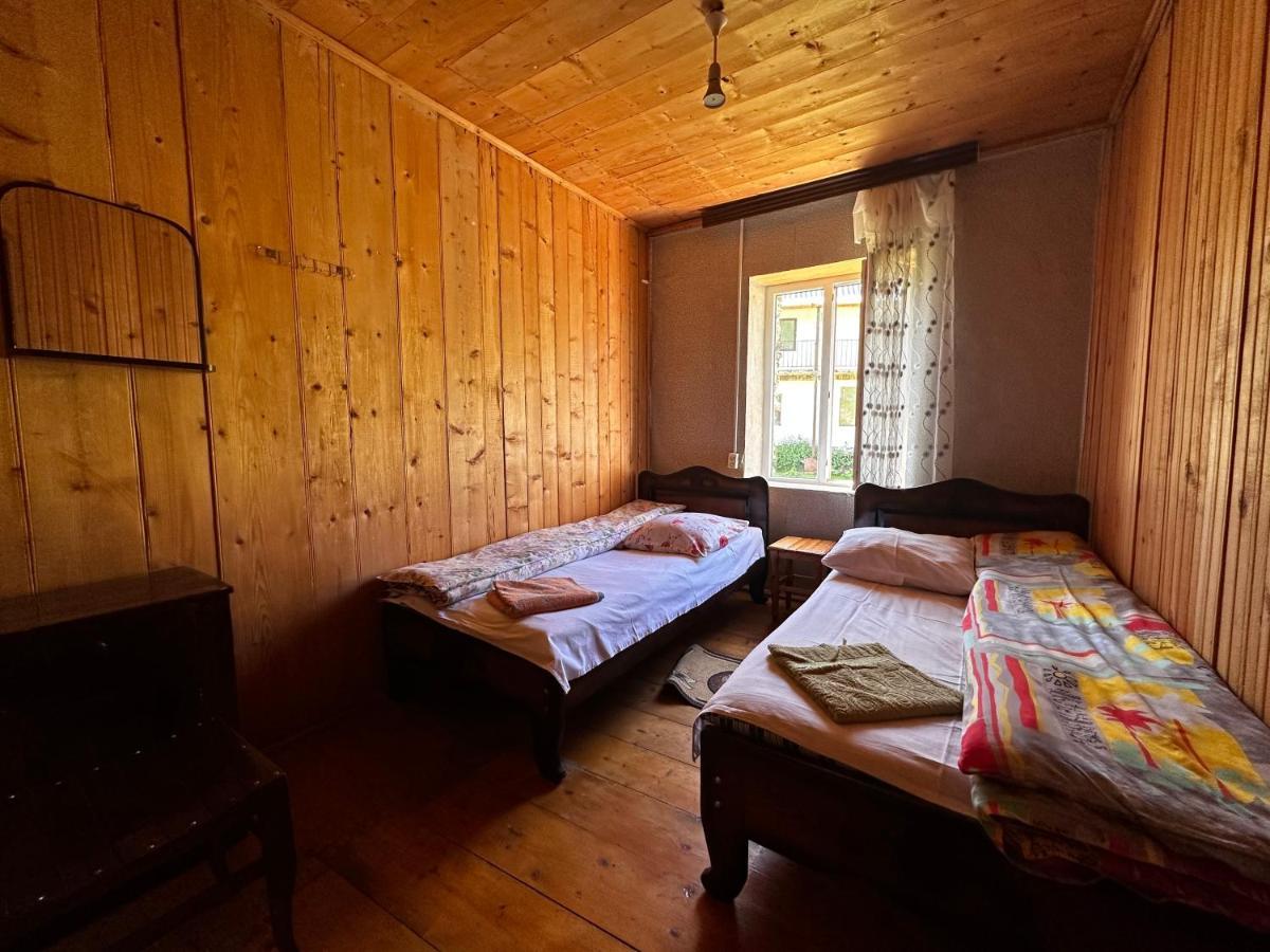 Guesthouse Angelina Ushguli Exterior foto